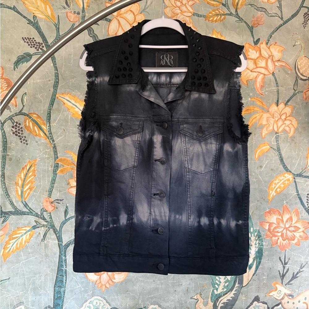 Rock & Republic Black Ombre Studded Sleeveless Denim Vest Gunshow Size M